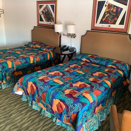 Deluxe Inn Остин Екстериор снимка